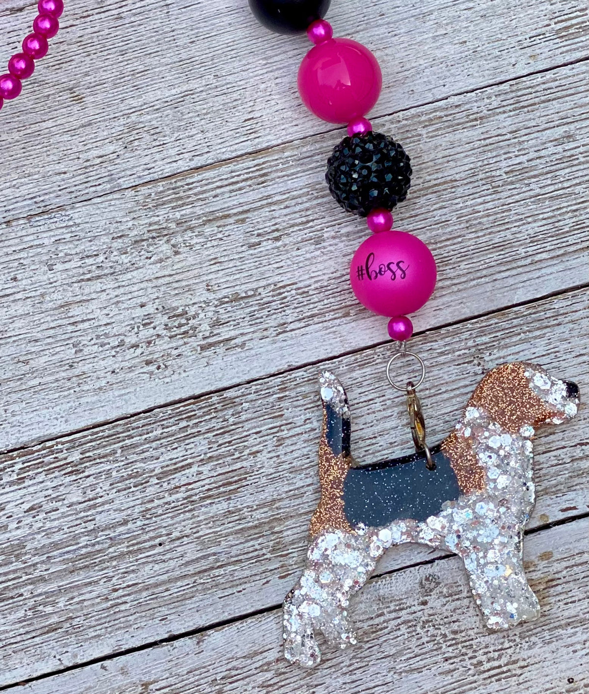 3" Glitter Beagle Beaded Rearview Mirror Hanger